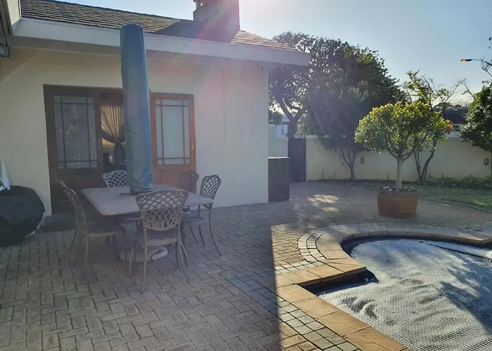 Ringwood Villa