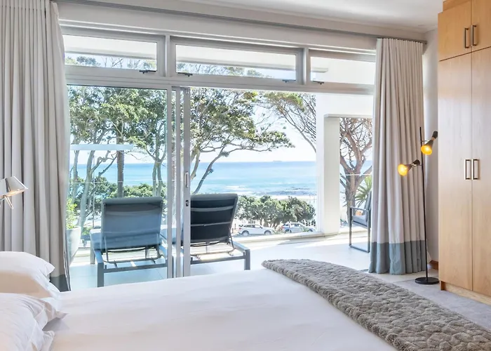 Blue Views Penthouse Beachfront Apartment With Pool